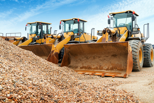 Warehousing Solutions: What to Consider When Outsourcing Your Heavy Machinery Storage