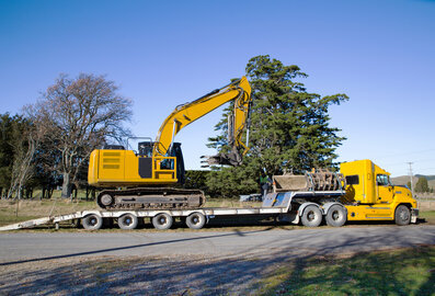 How to Prepare Your Heavy Equipment for Transport
